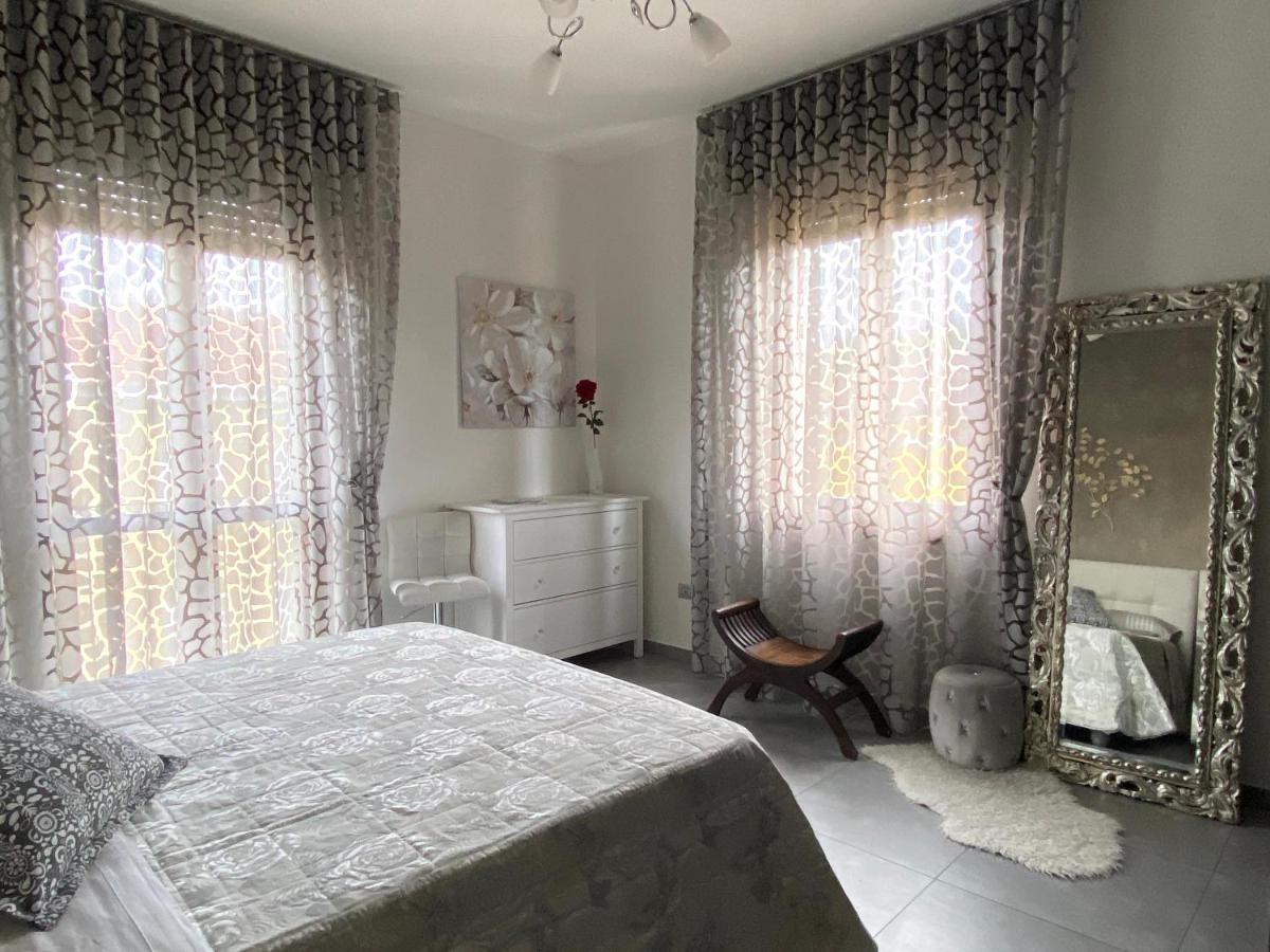 La Casa Di Betty Apartment ซัลโซมัจโจเรแตร์เม ภายนอก รูปภาพ