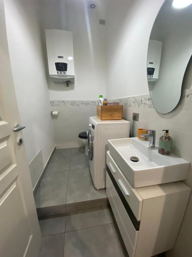 La Casa Di Betty Apartment ซัลโซมัจโจเรแตร์เม ภายนอก รูปภาพ